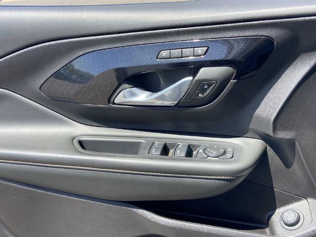 Certified 2024 GMC Terrain AT4 image 18