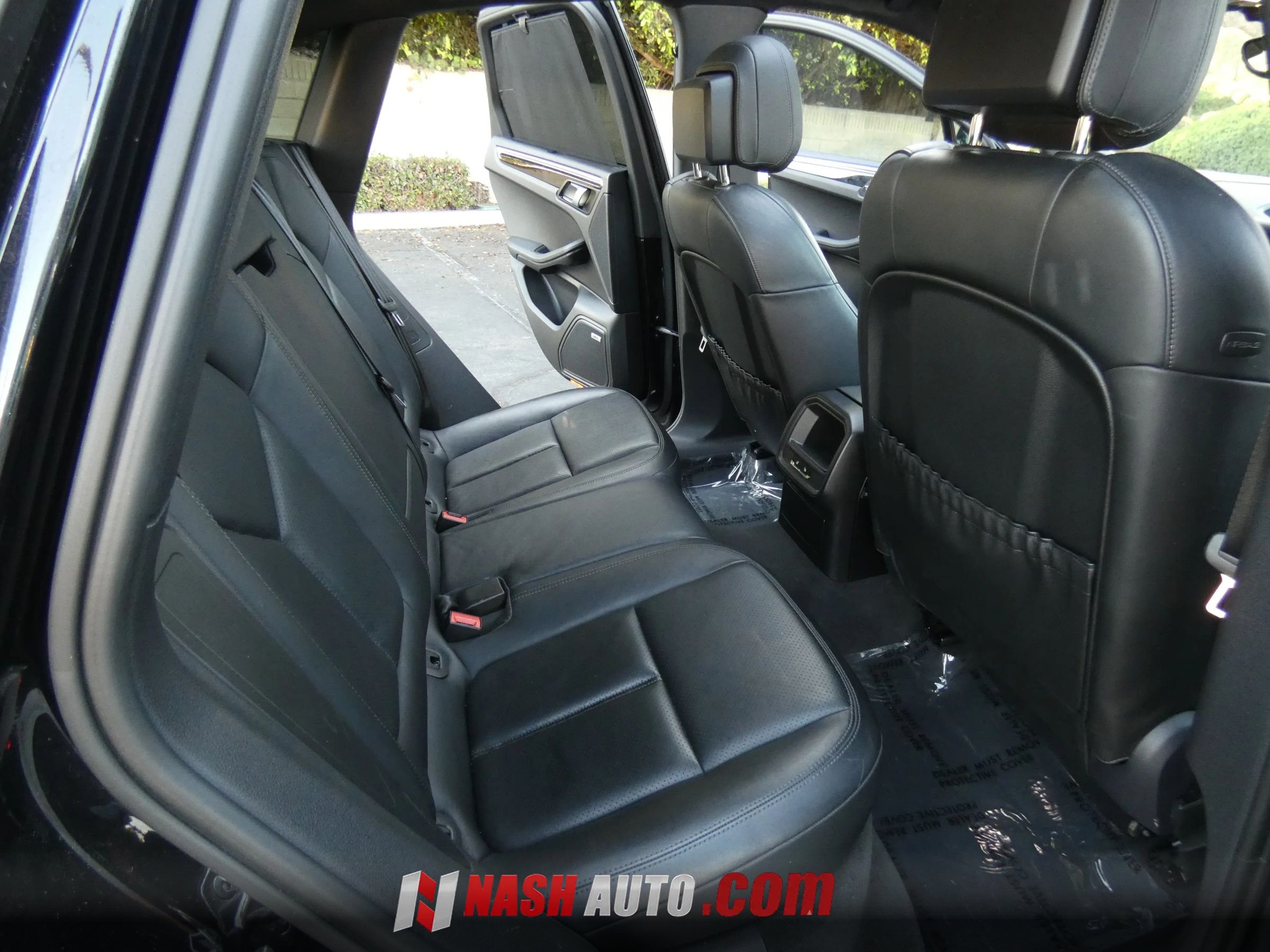 Used 2015 Porsche Macan S AWD/4WD image 21
