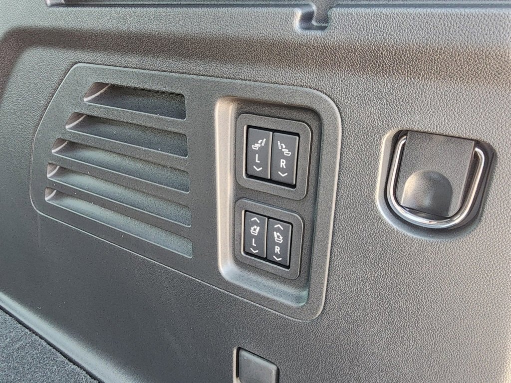 New 2026 Buick Enclave Sport Touring w/ Power Package image 49