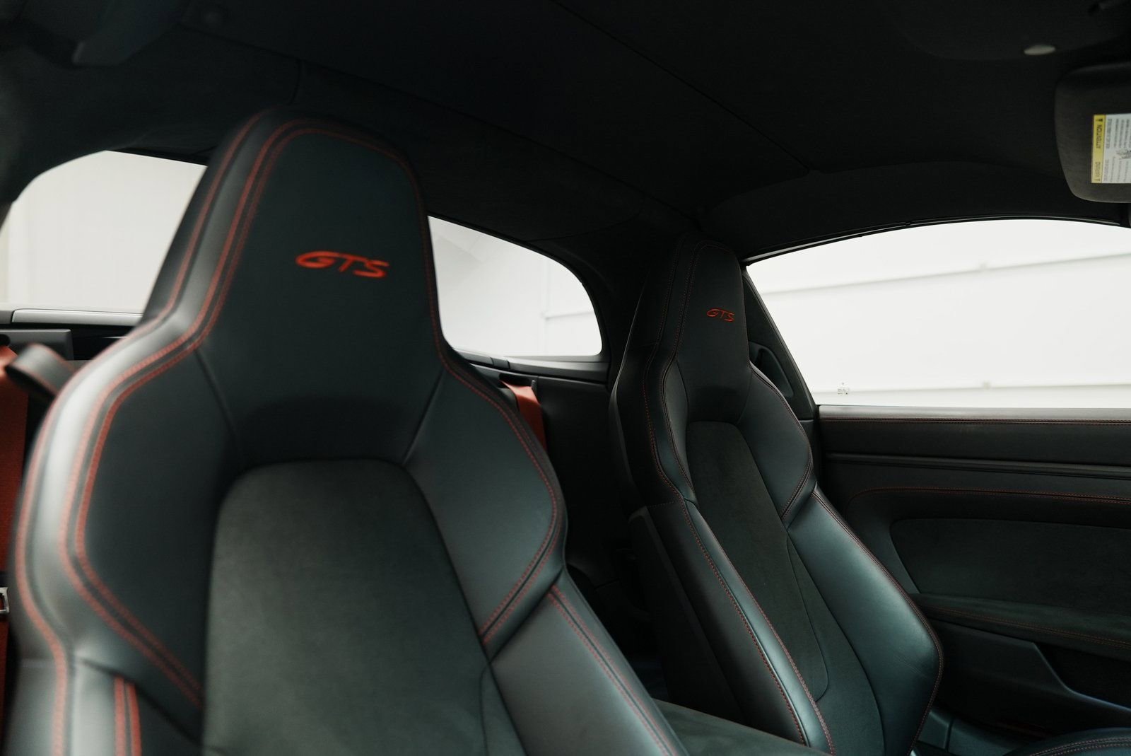 Used 2022 Porsche 911 Targa 4 GTS image 37