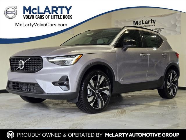 New 2026 Volvo XC40 B4 Plus w/ Climate Package