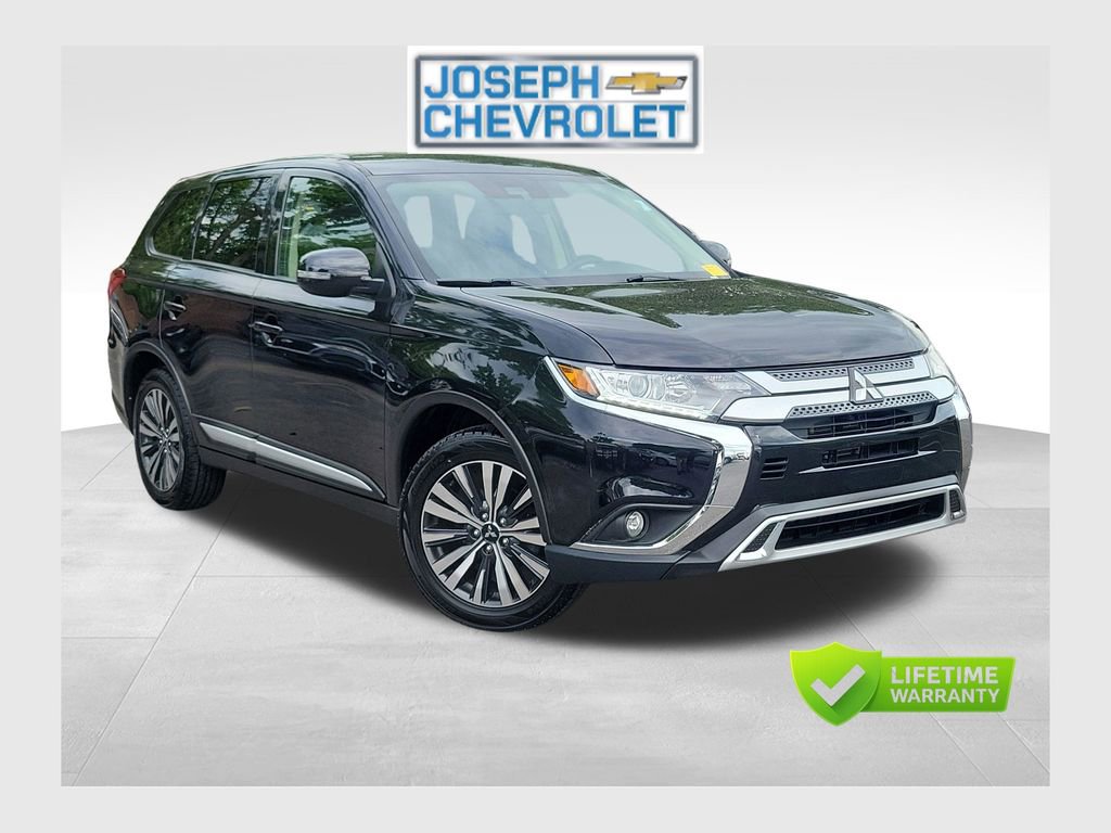 Used 2020 Mitsubishi Outlander SE FWD 360° Tour