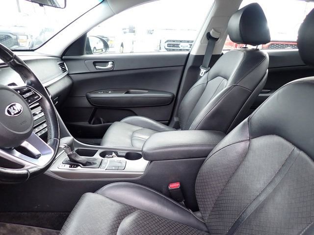 Used 2020 Kia Optima SE image 11