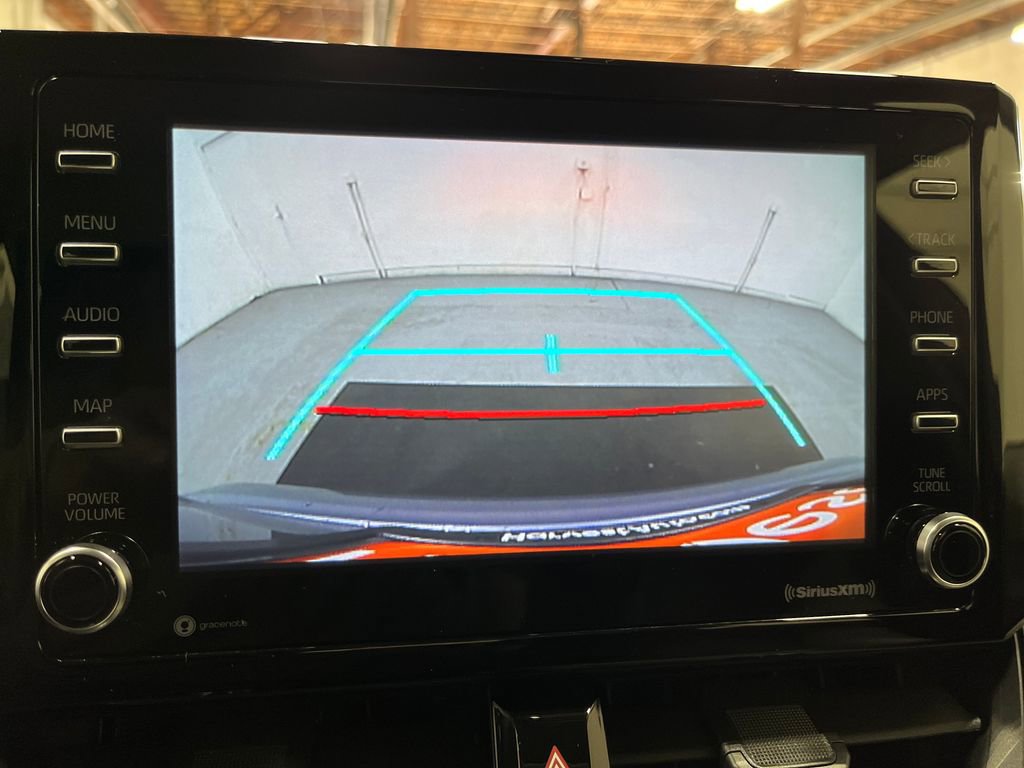 Used 2021 Toyota Corolla LE image 16