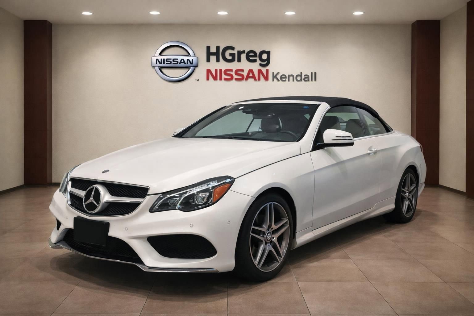 Used 2017 Mercedes-Benz E 400 Cabriolet w/ Premium 2 Package image 3