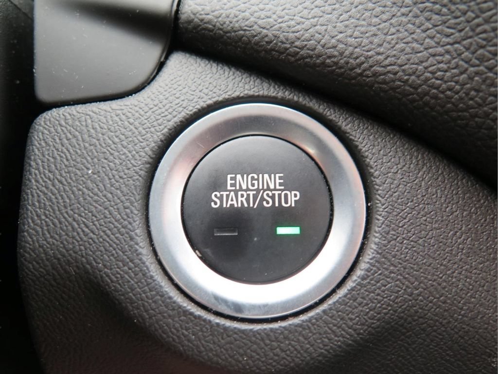 Certified 2024 Chevrolet Equinox LT FWD image 16