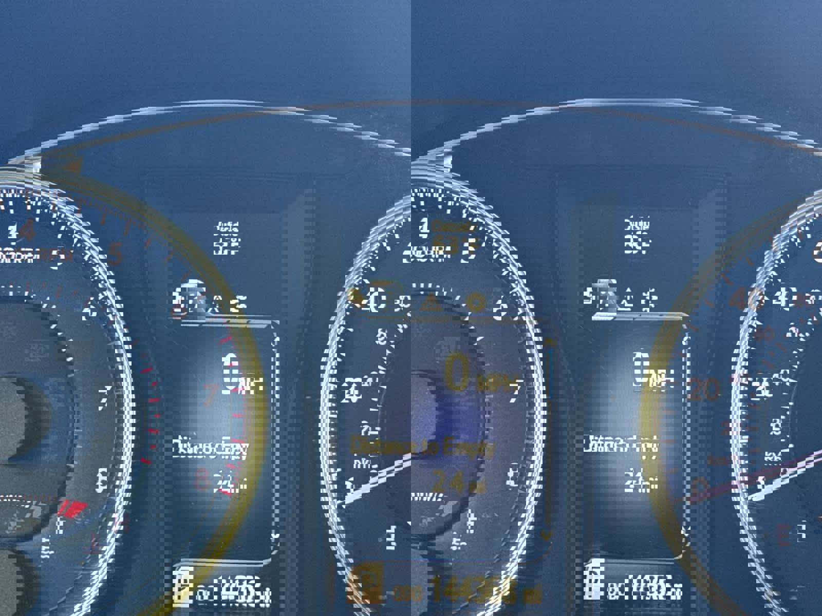 Used 2016 Toyota Camry LE image 29