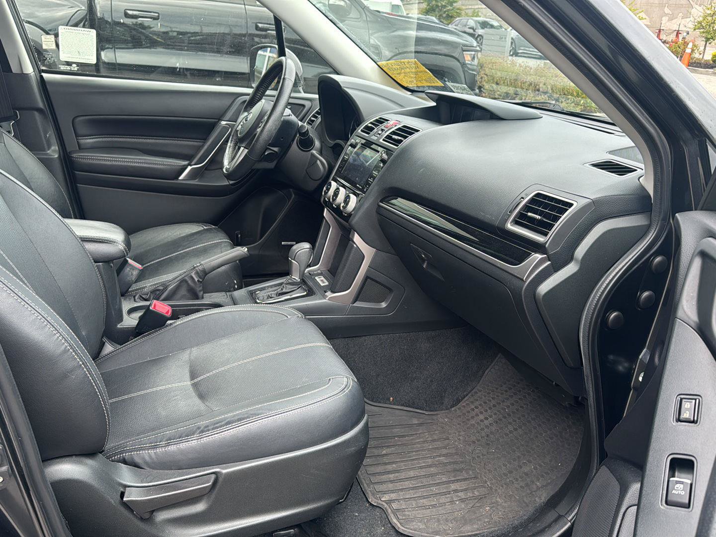 Used 2018 Subaru Forester 2.5i Touring AWD/4WD image 13