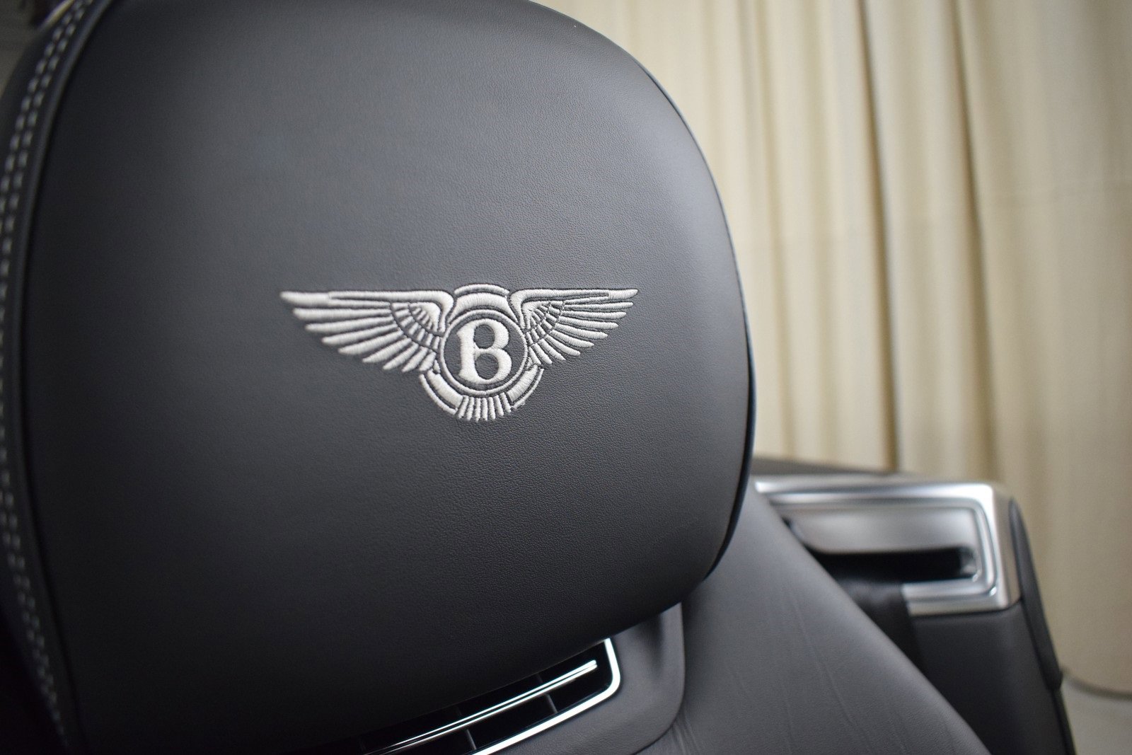New 2026 Bentley Continental GTC image 36