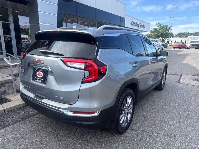 Used 2023 GMC Terrain SLT w/ Infotainment Package II AWD/4WD image 7
