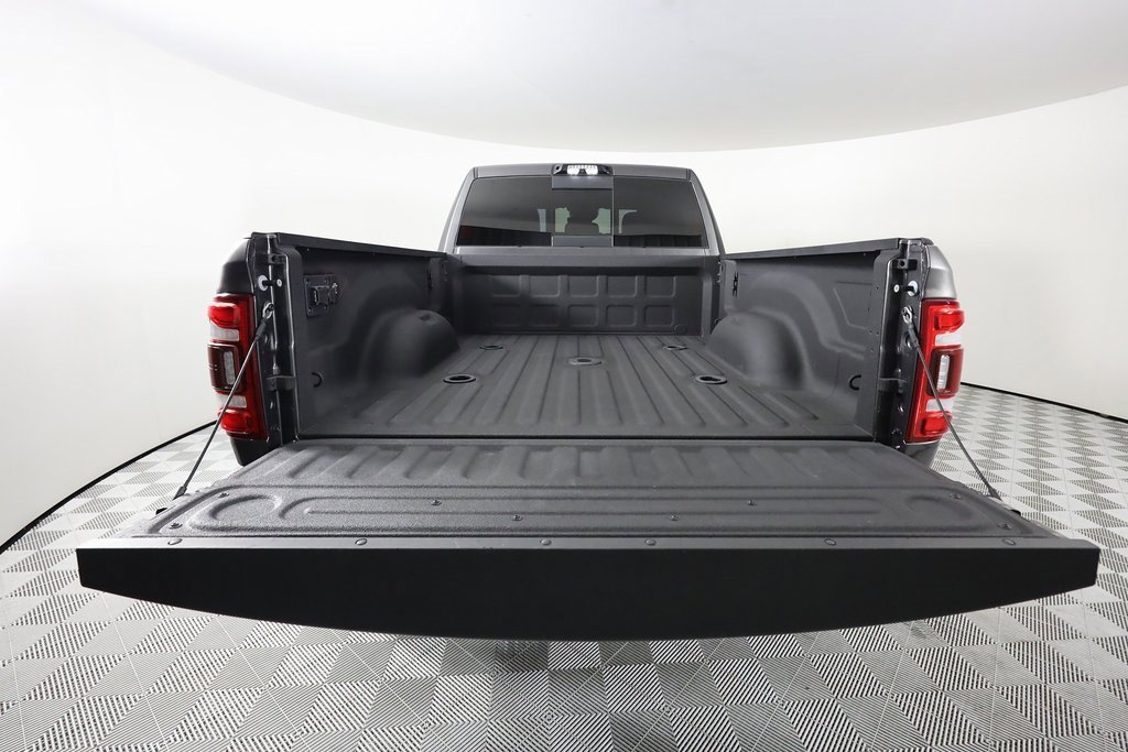 Used 2024 RAM 2500 Limited image 7