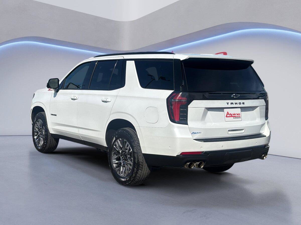Used 2025 Chevrolet Tahoe Z71 AWD/4WD image 3
