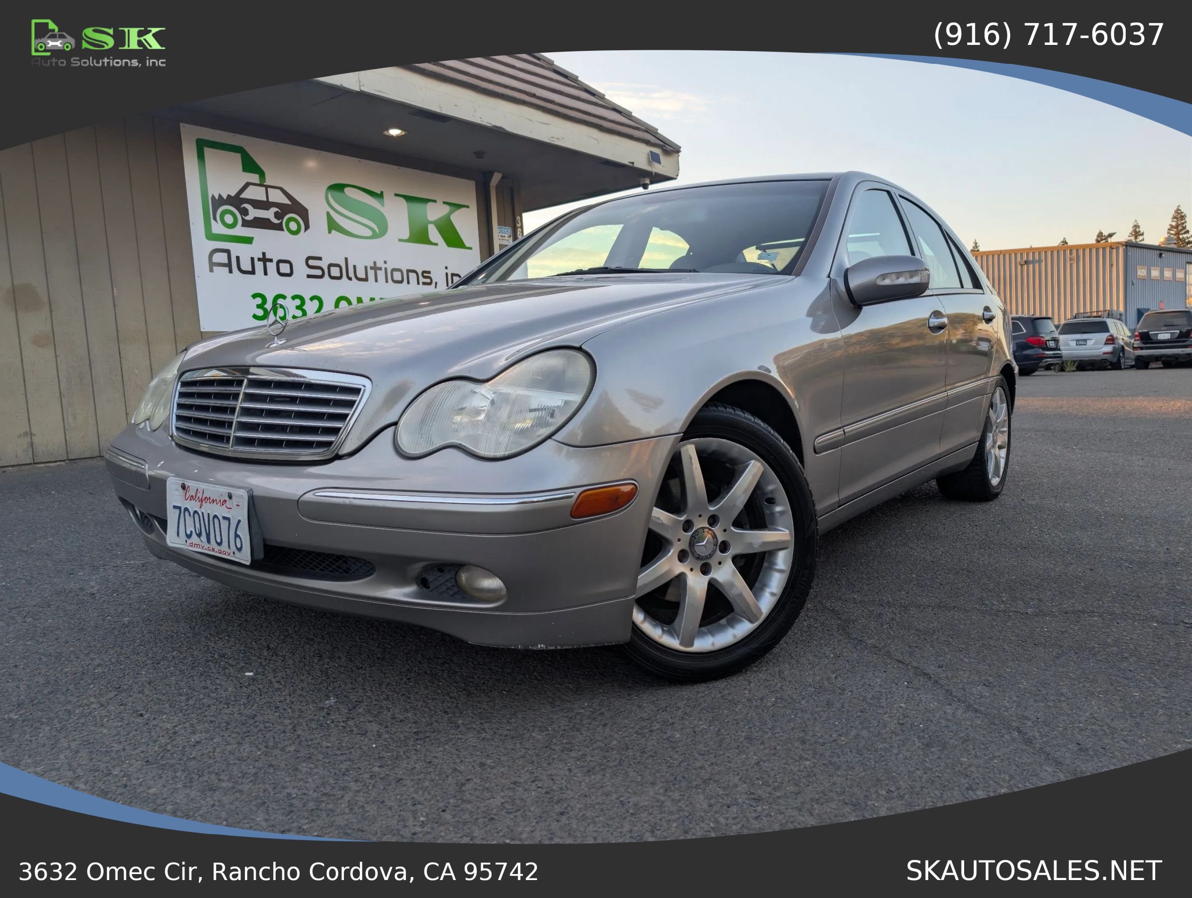 Used 2003 Mercedes-Benz C 240 Sedan image 2