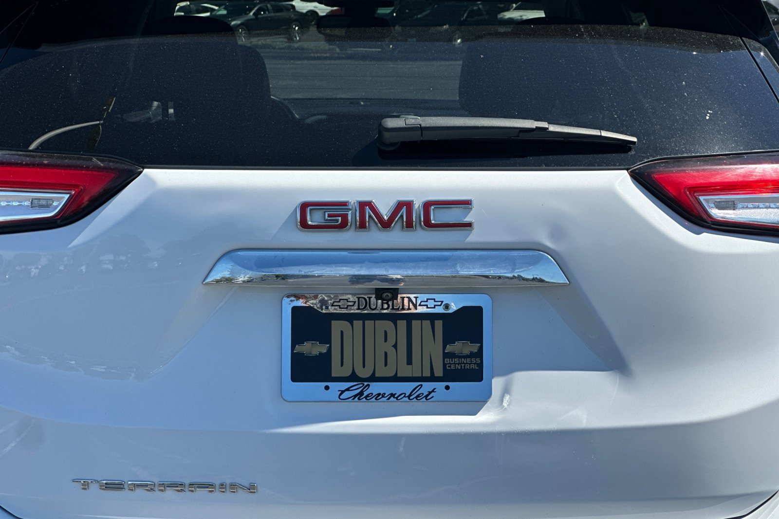 Used 2024 GMC Terrain SLT FWD image 48