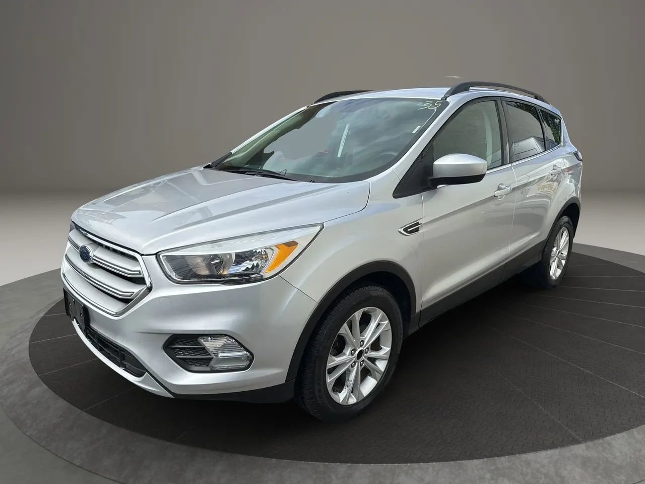 Used 2018 Ford Escape SE