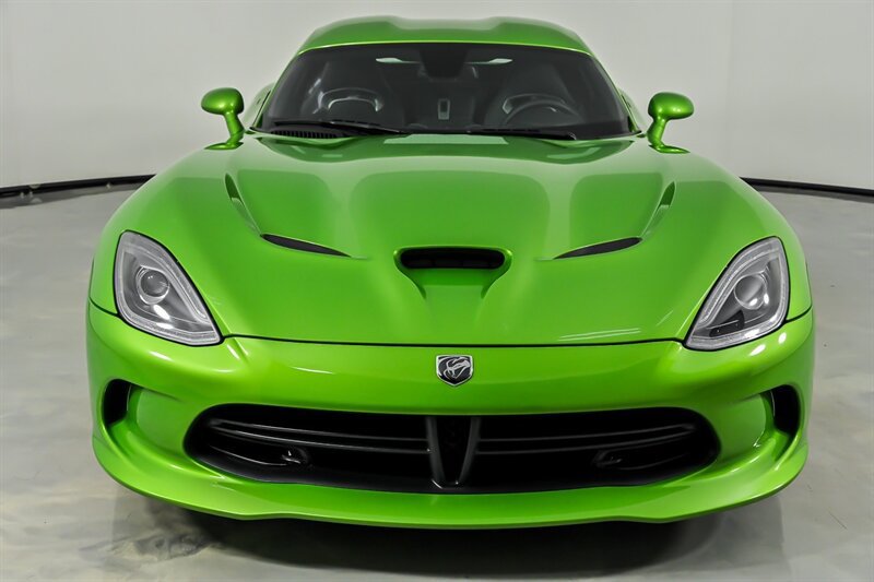 Used 2014 SRT Viper GTS RWD image 5