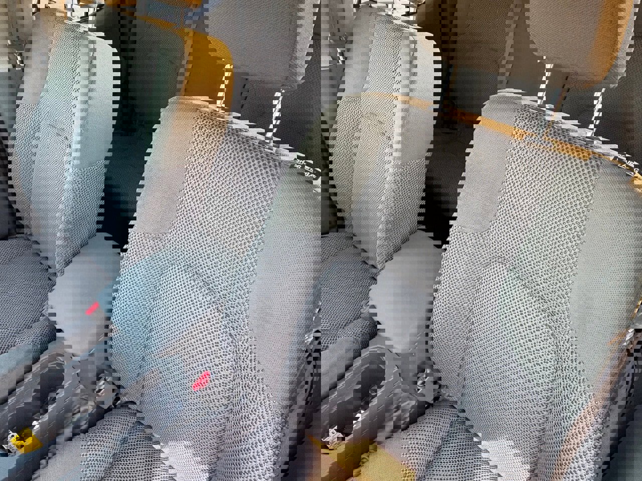 Certified 2021 Nissan Frontier SV w/ SV Utility Package image 27