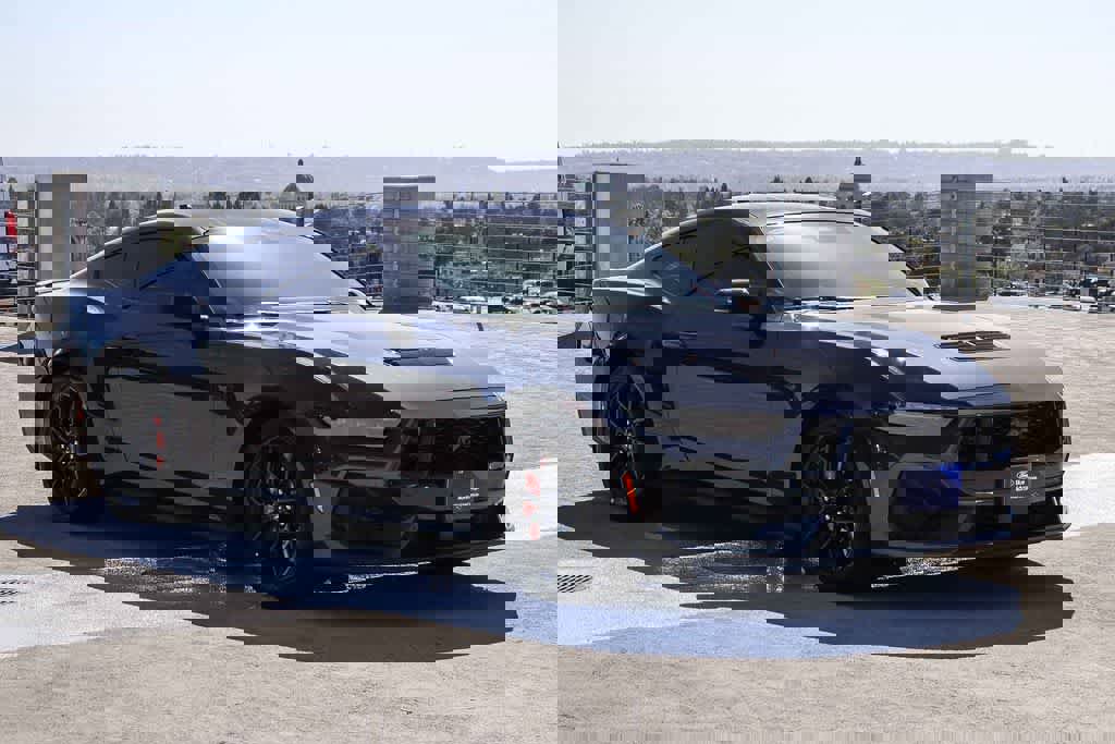 Certified 2024 Ford Mustang GT Premium RWD image 3