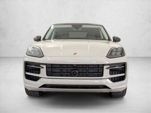 Used 2025 Porsche Cayenne GTS image 6