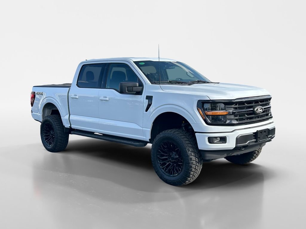 Used 2026 Ford F150 XLT w/ XLT Black Appearance Package image 9