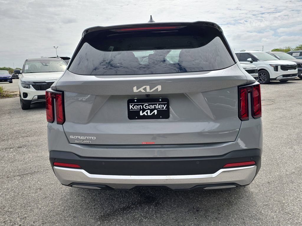 New 2026 Kia Sorento S FWD image 7