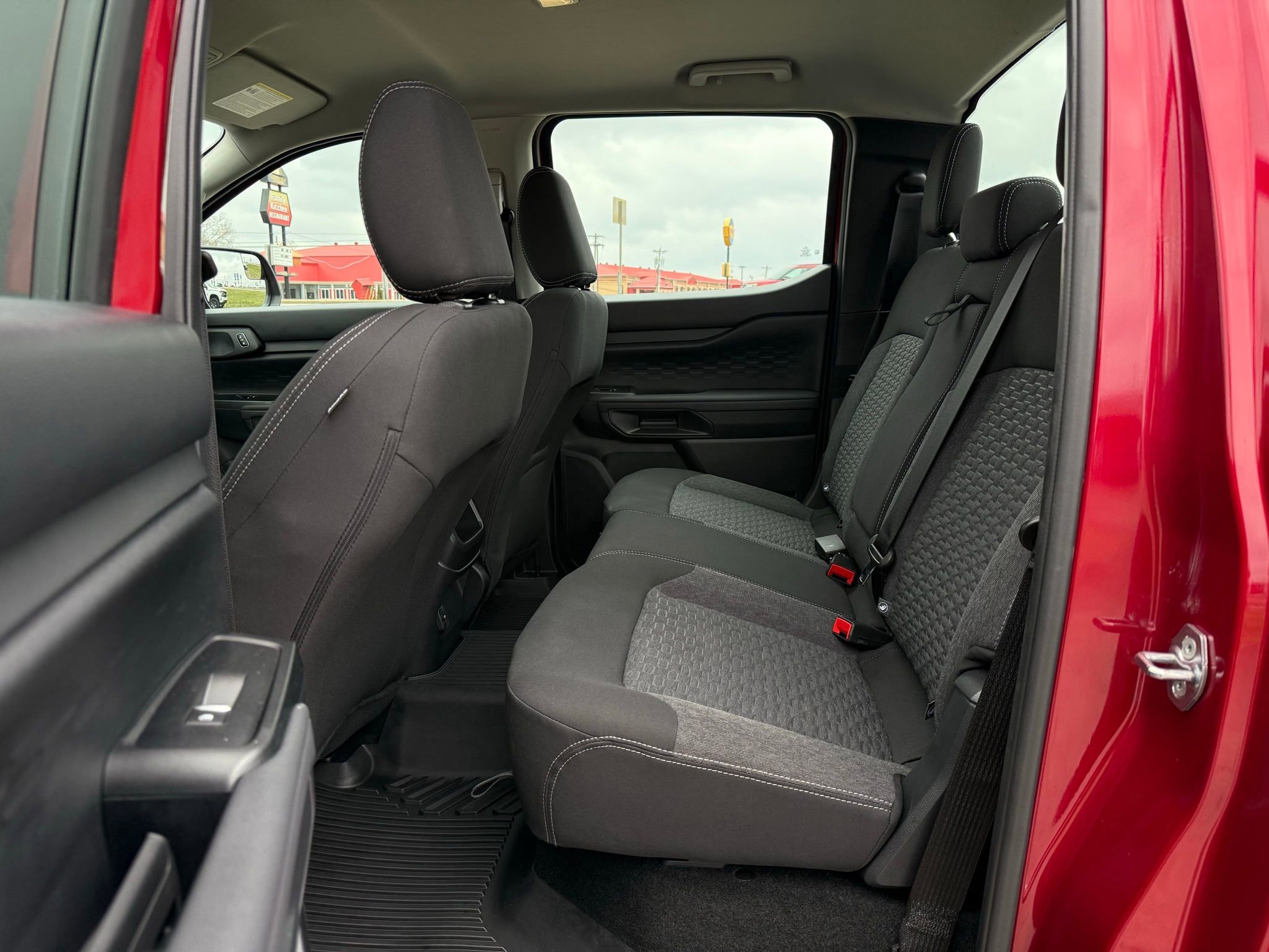 Used 2025 Ford Ranger XL w/ Trailer Tow Package image 40