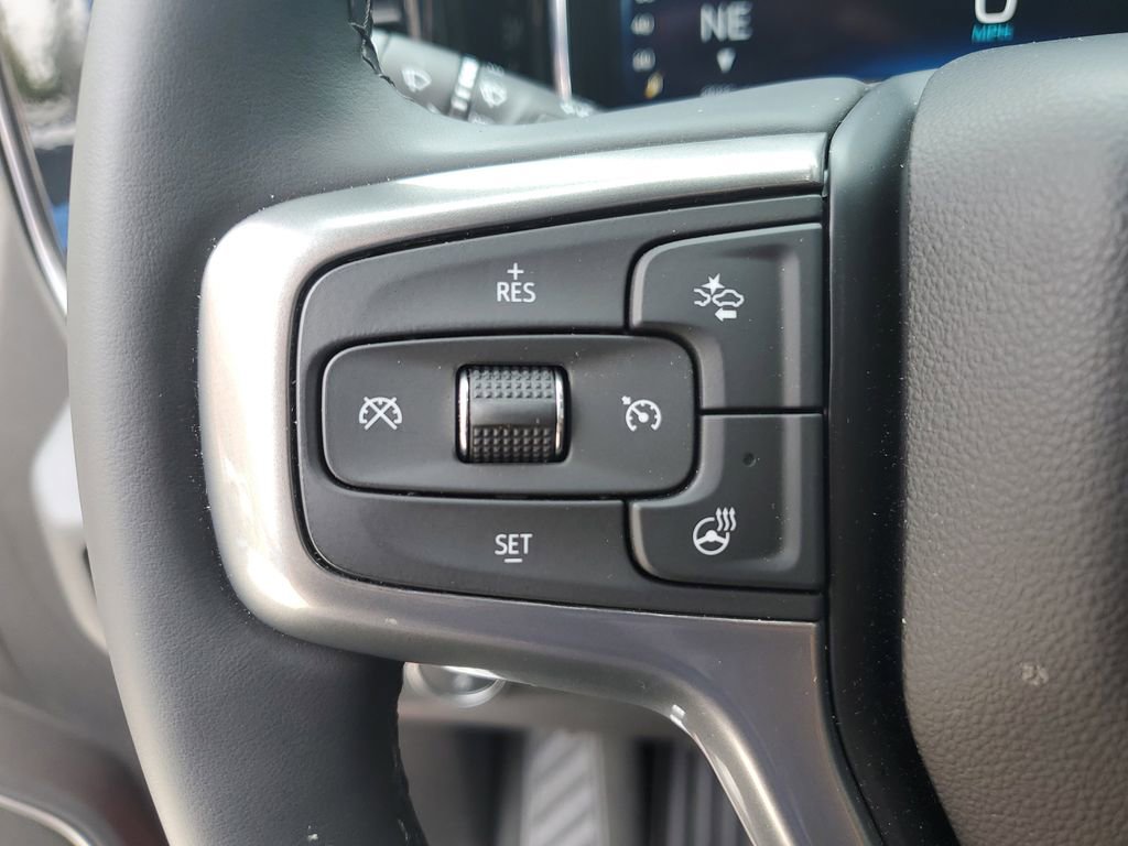 Used 2025 Chevrolet Silverado 1500 LT w/ Convenience Package II RWD image 28