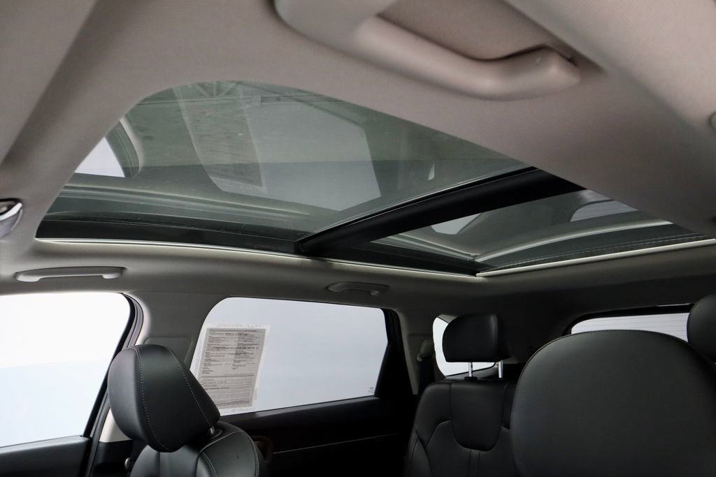 Used 2023 Kia Sorento S w/ Panoramic Sunroof Package image 27