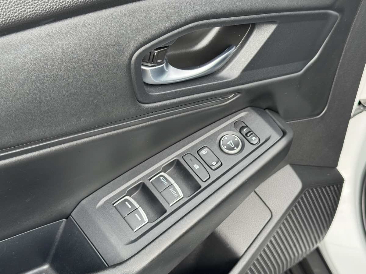 Used 2023 Honda Accord EX image 28