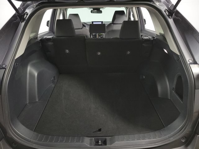 Used 2025 Toyota RAV4 XLE AWD/4WD image 22