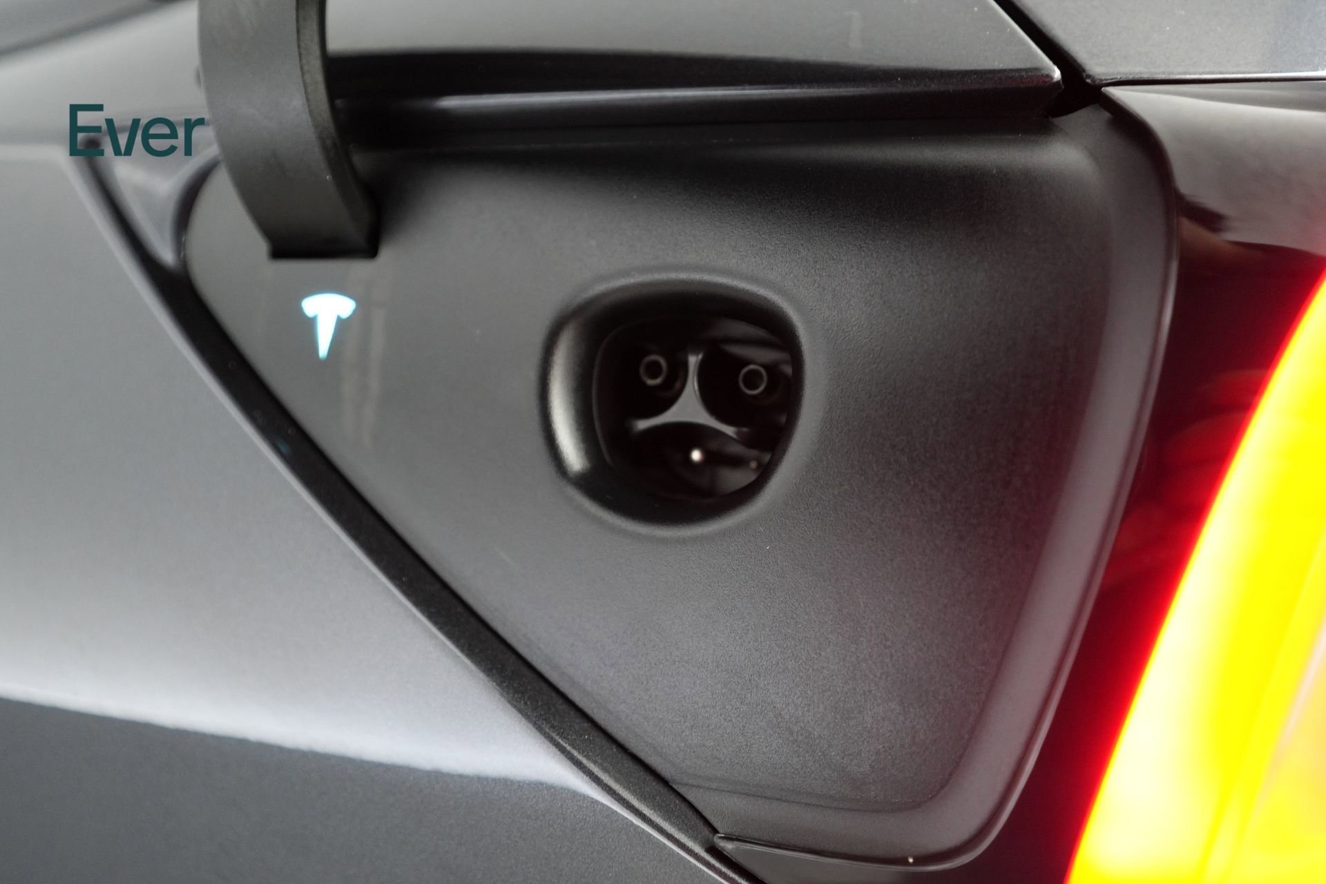 Used 2025 Tesla Model Y Performance image 10