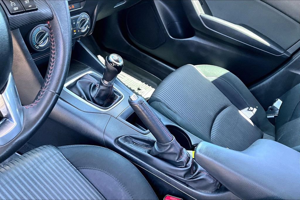 Used 2014 MAZDA MAZDA3 i Touring FWD image 10