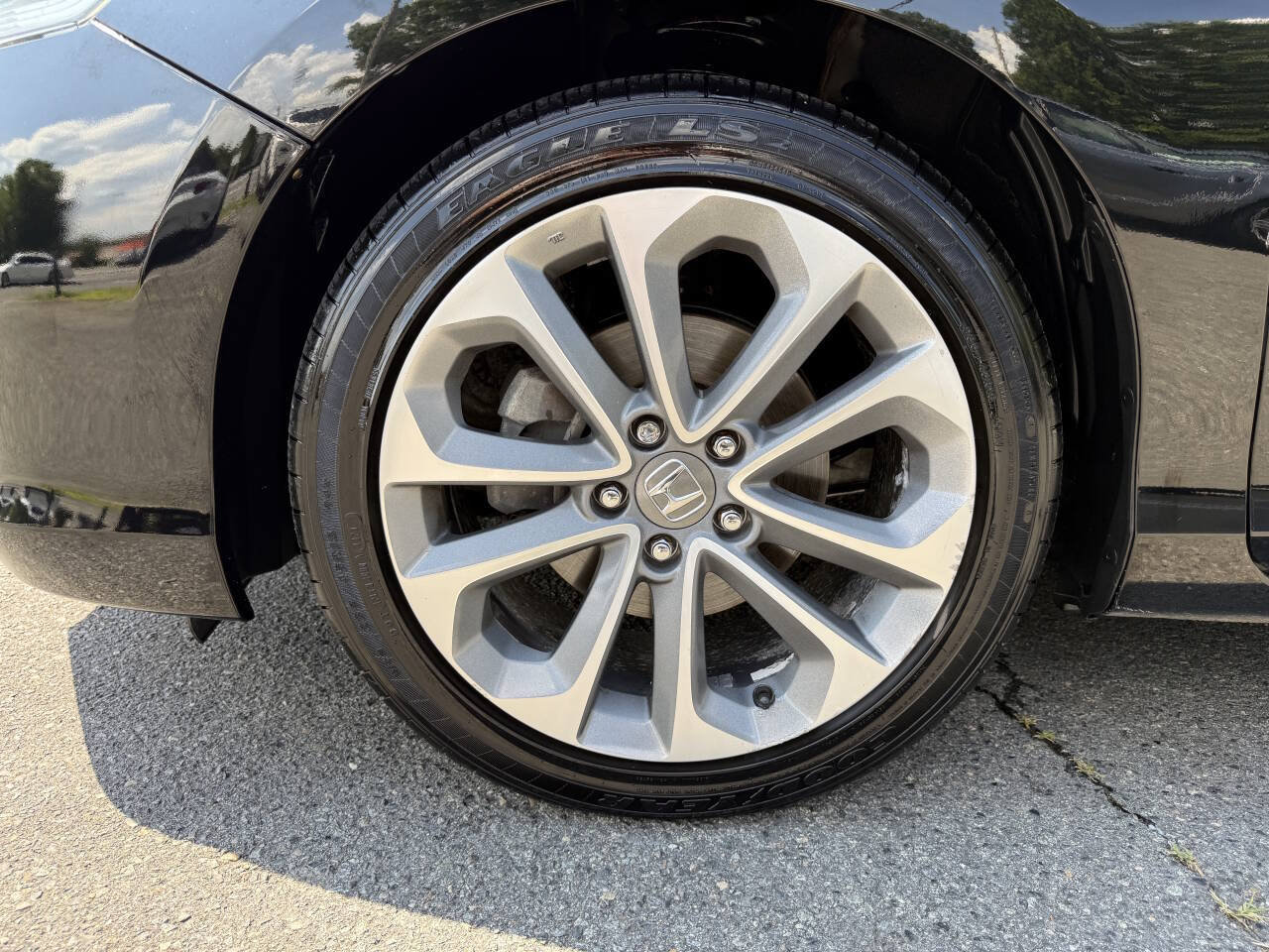 Used 2015 Honda Accord Sport image 23