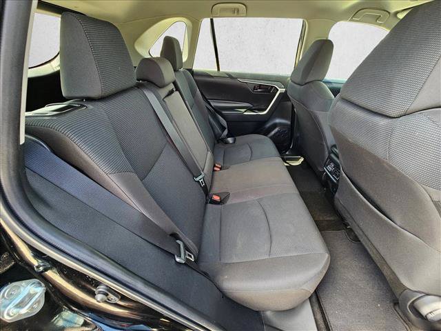 Used 2023 Toyota RAV4 LE FWD image 18