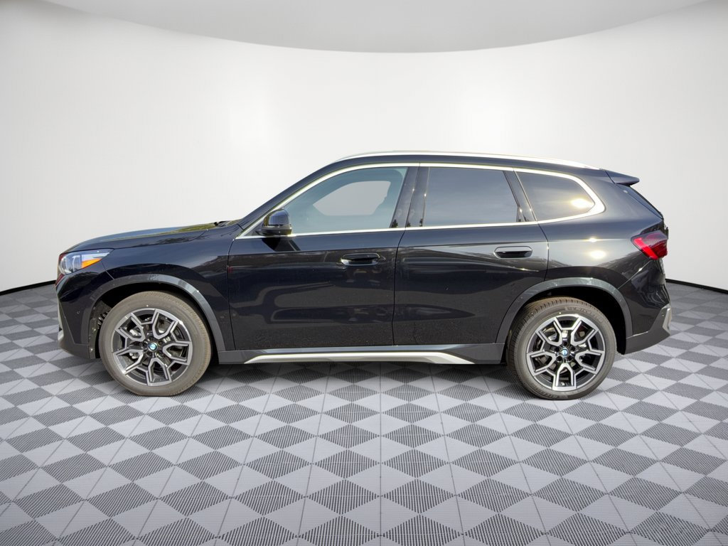 New 2027 BMW X1 xDrive28i w/ Technology Package AWD/4WD image 2