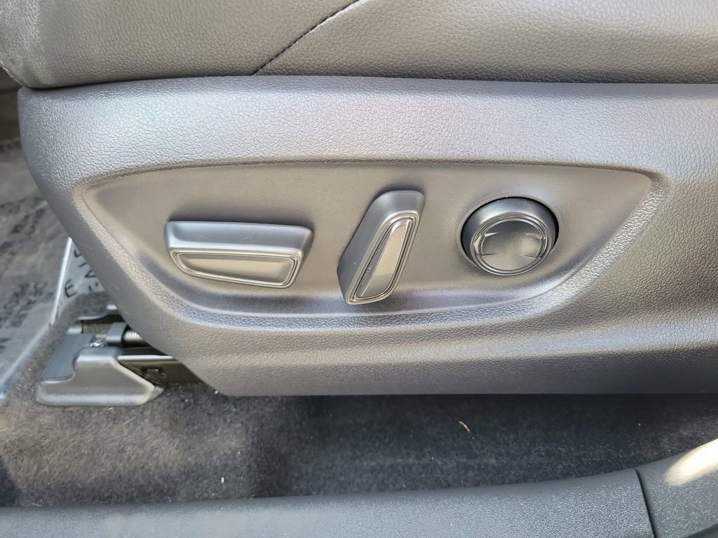 Used 2024 Toyota bZ4X XLE w/ Weather Package image 23