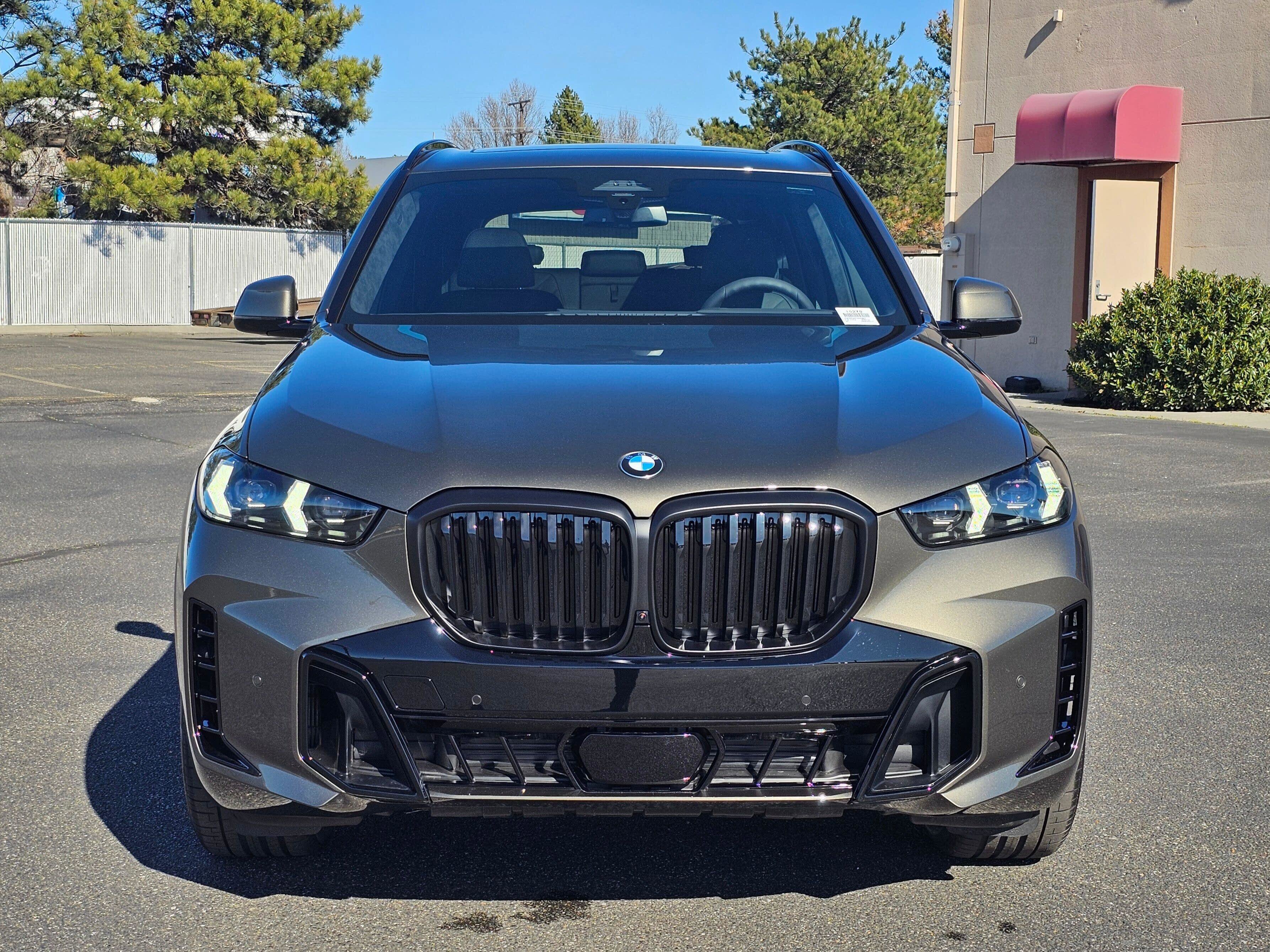 New 2026 BMW X5 xDrive40i w/ Executive Package image 6