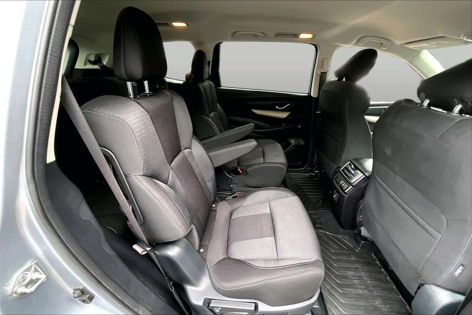 Used 2019 Subaru Ascent Premium AWD/4WD image 18