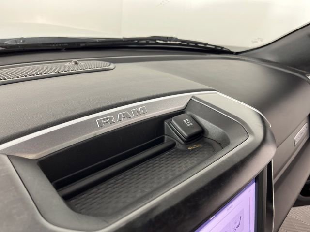 Used 2022 RAM 1500 Big Horn AWD/4WD image 29