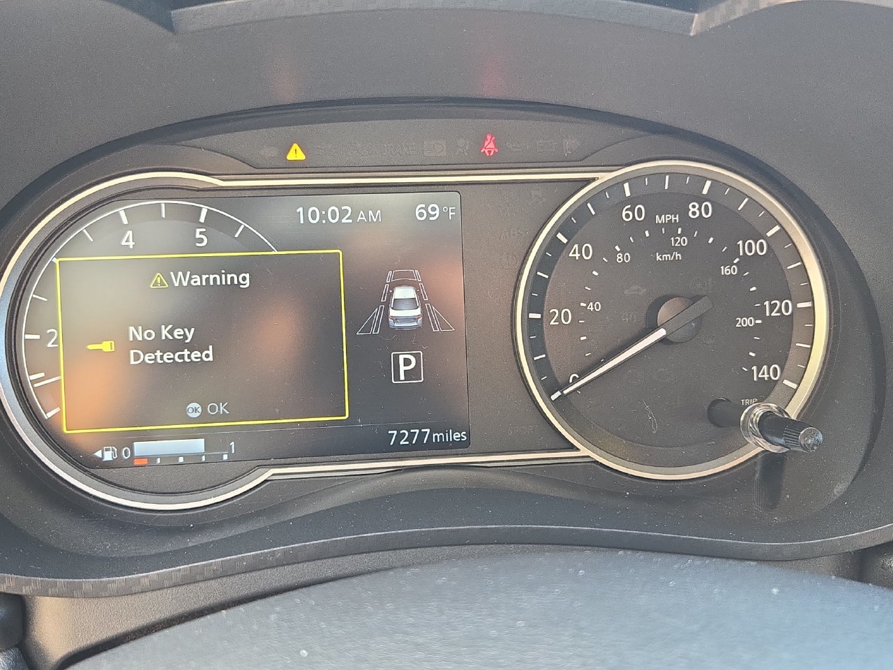 Used 2025 Nissan Versa SR w/ Trunk Package FWD image 13
