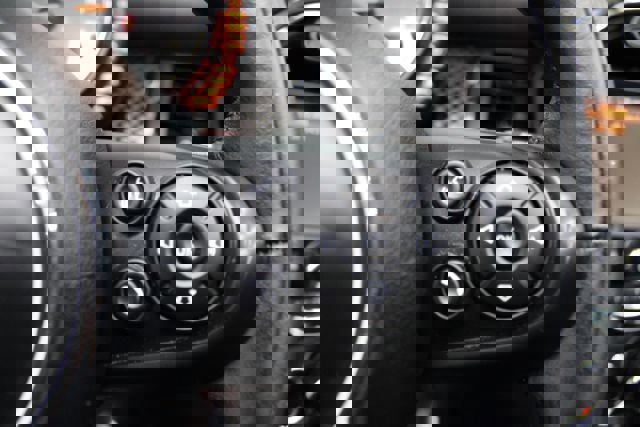 Used 2016 MINI Cooper S image 19