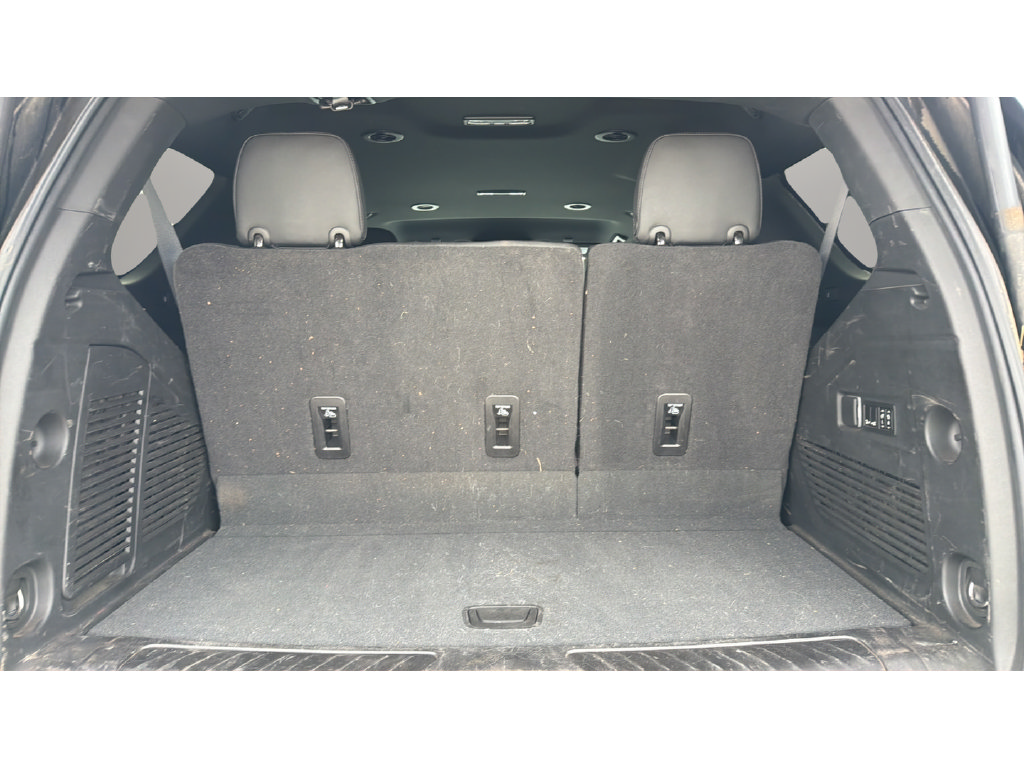 Used 2022 Chevrolet Tahoe LT w/ Luxury Package AWD/4WD image 8