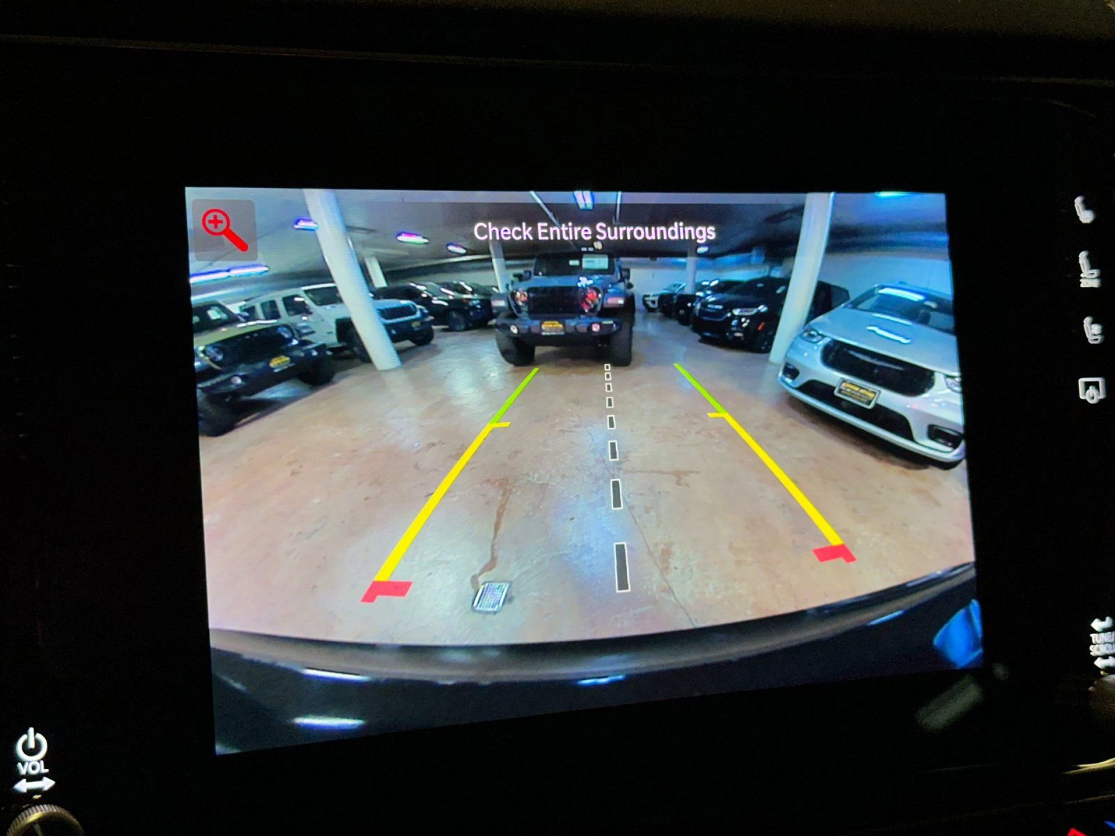 Used 2022 Jeep Wagoneer Series III w/ Premium Group I image 20