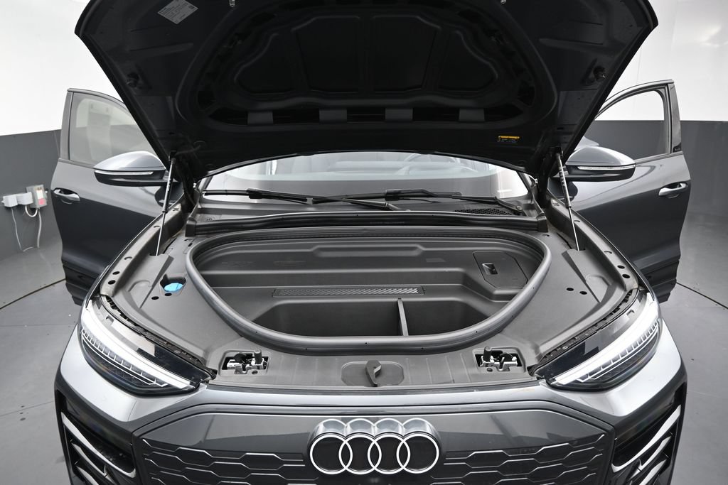 Used 2025 Audi Q6 e-tron Prestige w/ Black Warm Weather Package AWD/4WD image 36