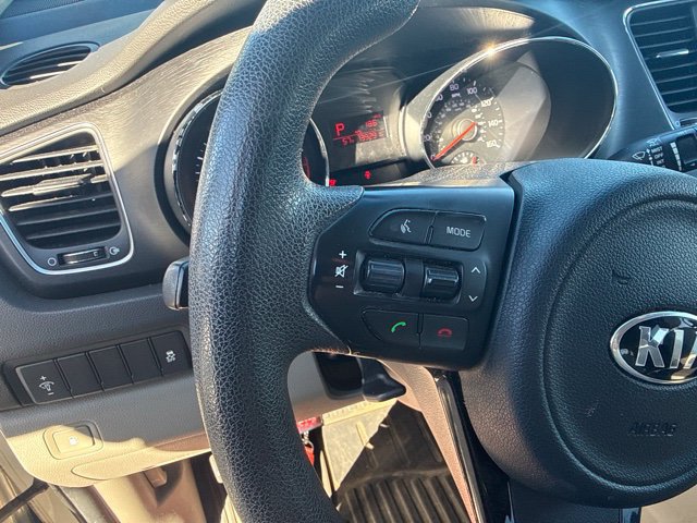 Used 2016 Kia Sedona LX FWD image 18