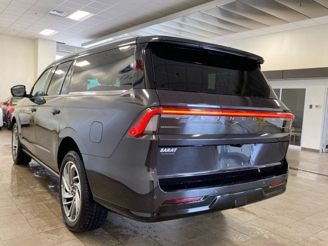 New 2027 Lincoln Navigator L Reserve AWD/4WD image 5