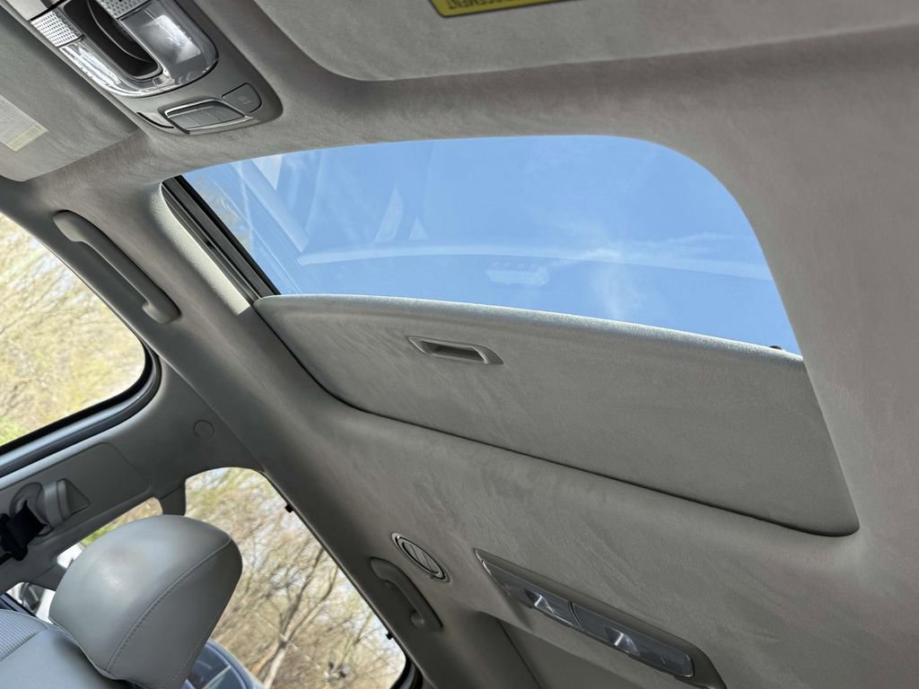 Used 2020 Kia Telluride SX w/ SX Prestige Package image 25