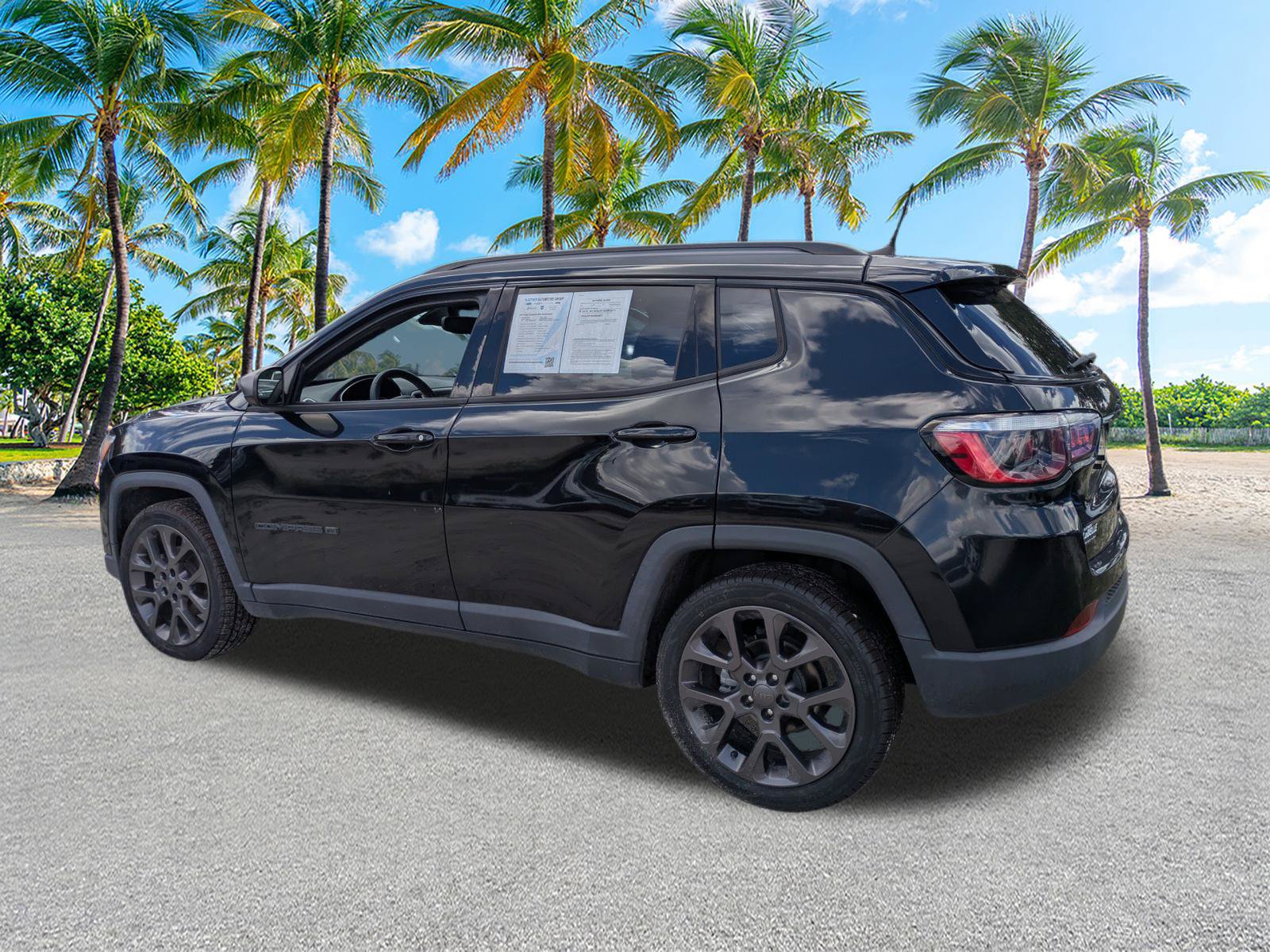 Used 2021 Jeep Compass Latitude FWD image 6