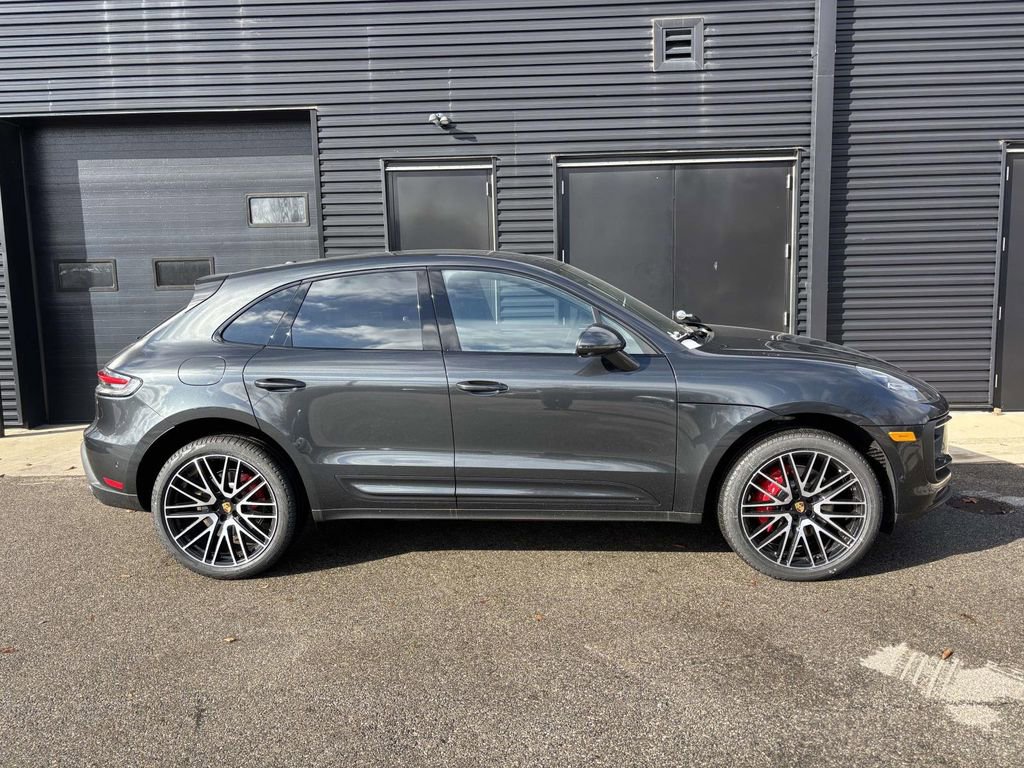 New 2026 Porsche Macan S image 11