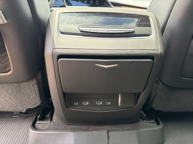 Certified 2023 Cadillac Escalade Sport Platinum w/ LPO, ONYX Package AWD/4WD image 22
